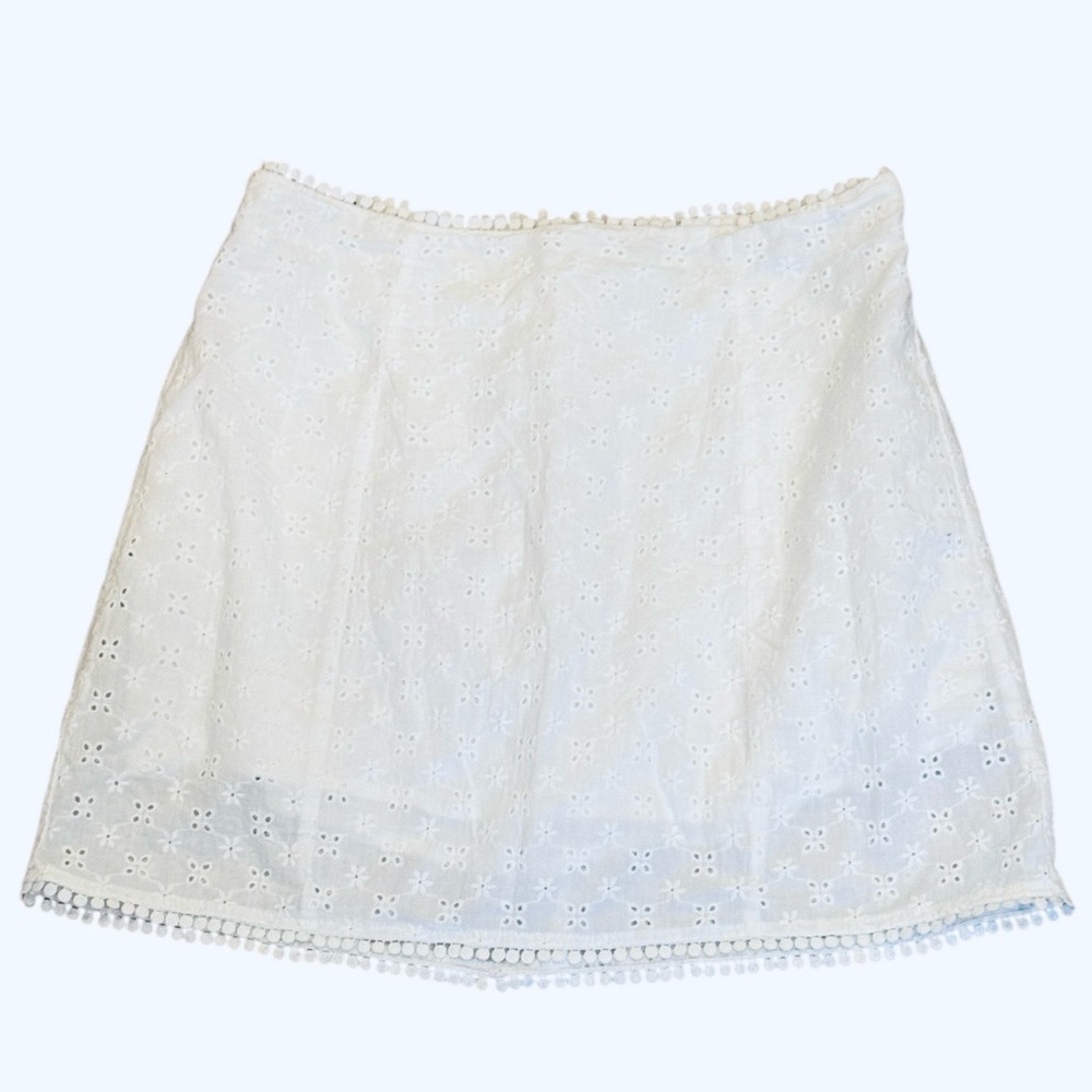 Urban Outfitters Le Lis White Eyelet Pom Pom Mini Skirt Lined S